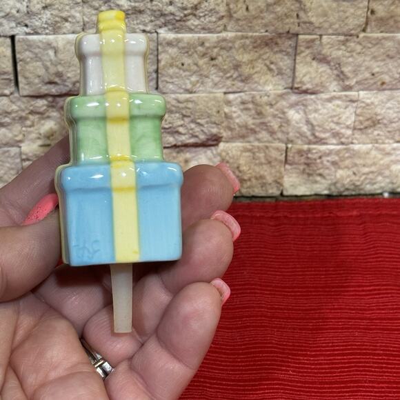 Nora Fleming Retired A21 They're All for You Stack of Presents Platter Decor - Picture 2 of 4